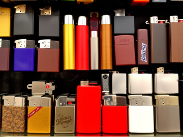 Асортимент запальничок оптом - як задовольнити попит у 2026 році